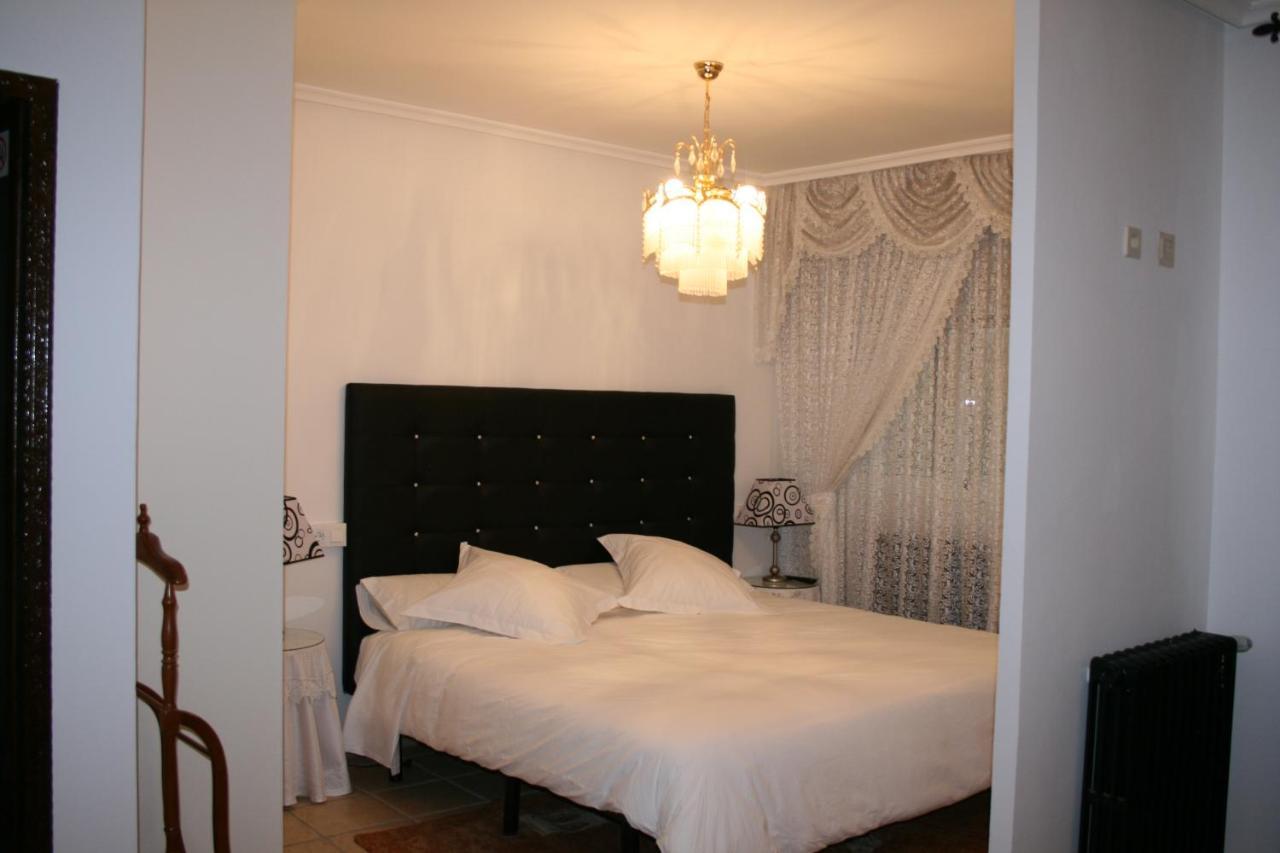 Mirador Del Ermitage Otel La Bañeza Dış mekan fotoğraf