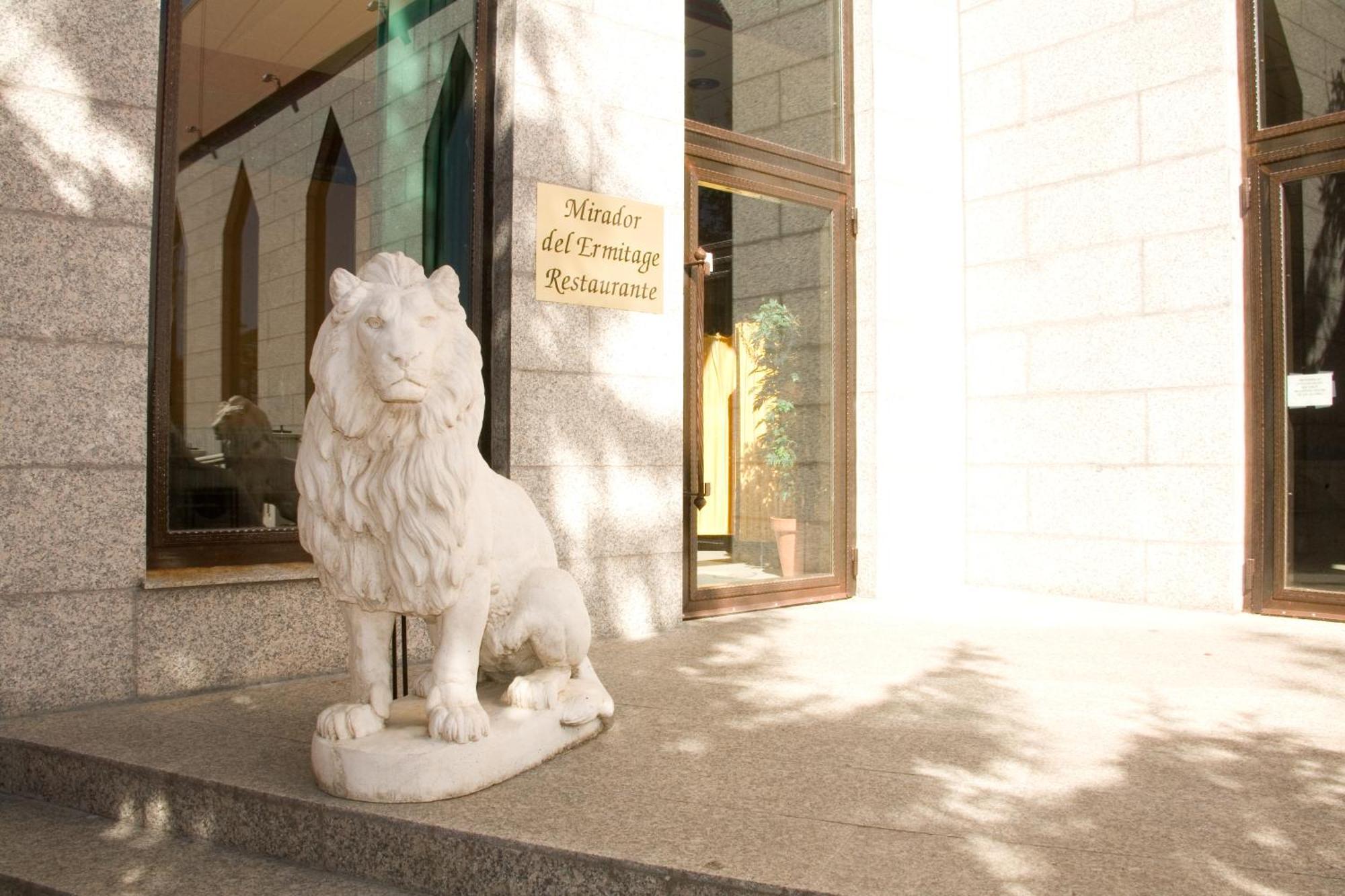Mirador Del Ermitage Otel La Bañeza Dış mekan fotoğraf