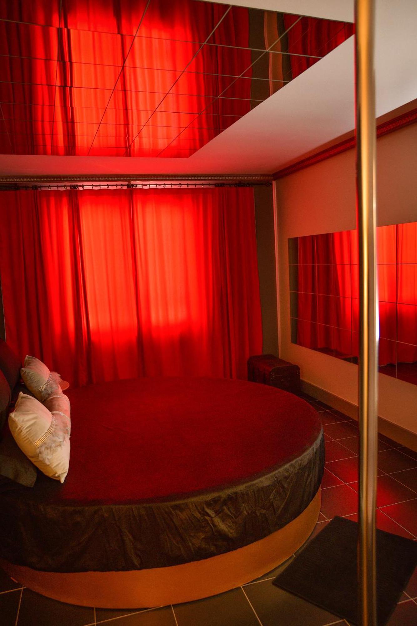 Mirador Del Ermitage Otel La Bañeza Dış mekan fotoğraf